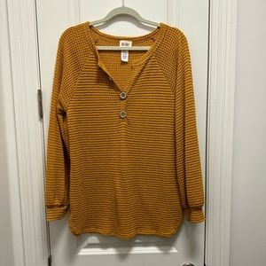 Mustard yellow long sleeve shirt with slight bubble sleeve